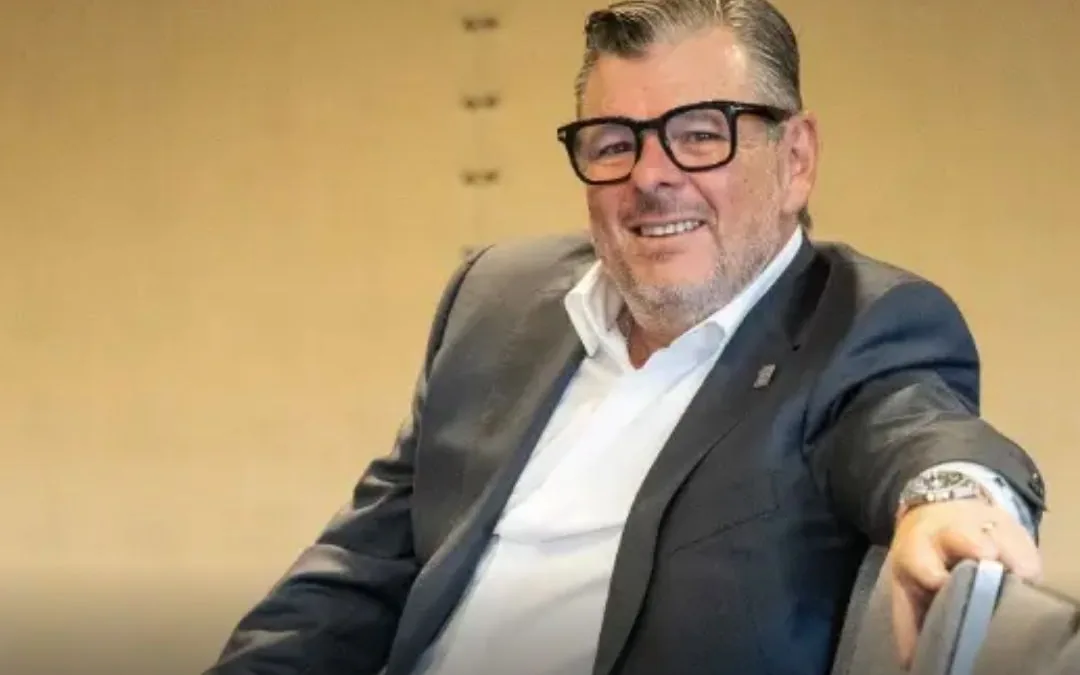 Pablo Martínez, CEO of OnBoard Logistics, photographed for Forbes Uruguay